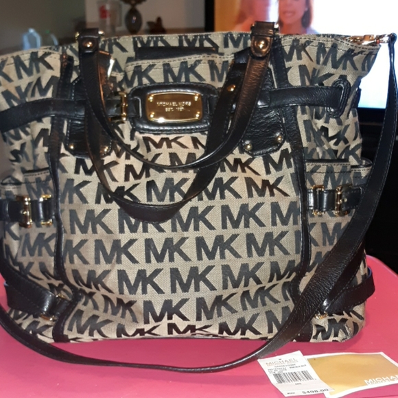 Handbag - Picture 3 of 8